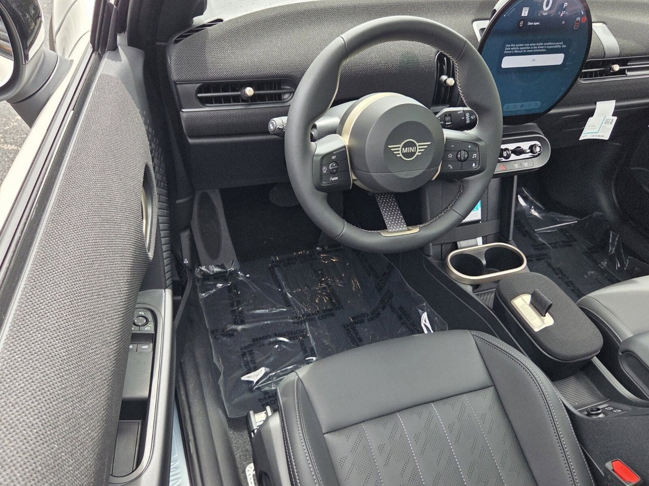 2026 MINI 2 DOOR ICONIC