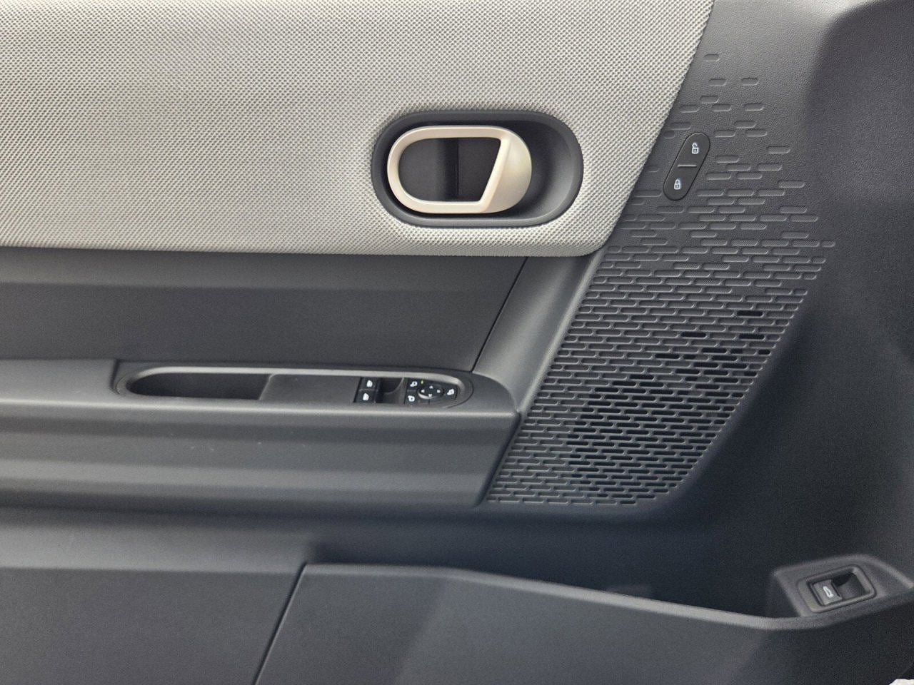 2026 MINI 2 DOOR ICONIC