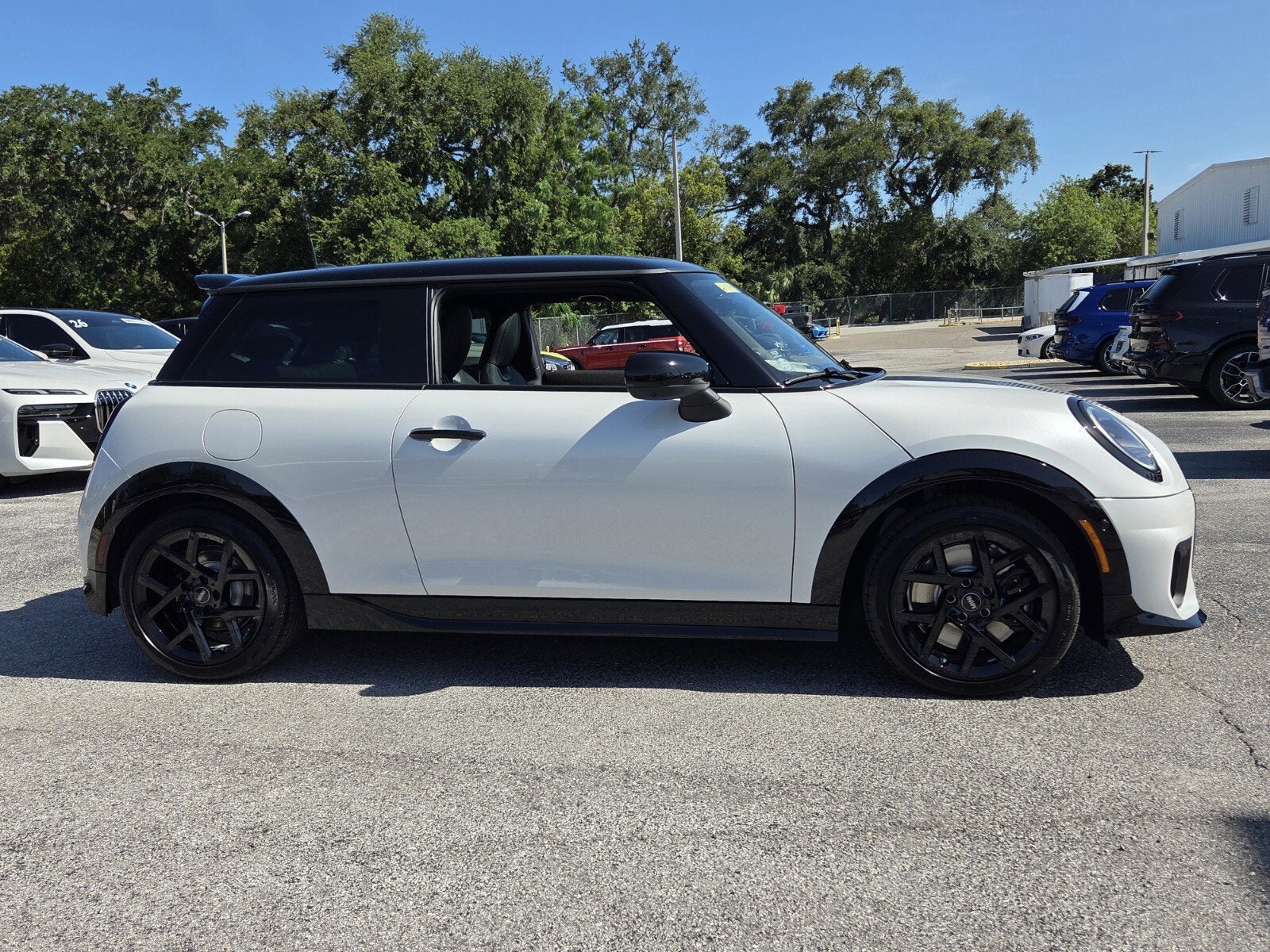 2026 MINI 2 DOOR ICONIC