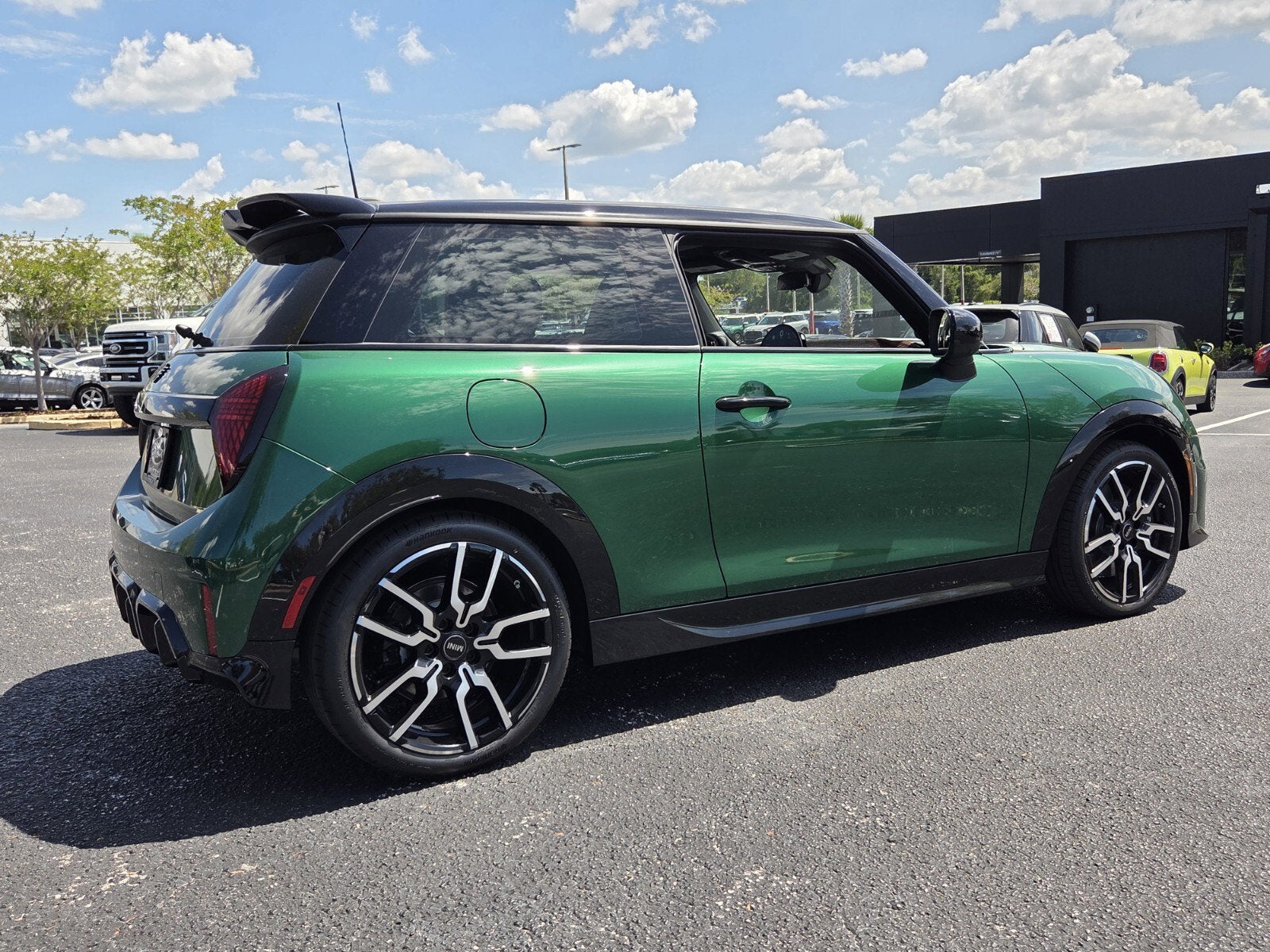 2026 MINI 2 DOOR ICONIC