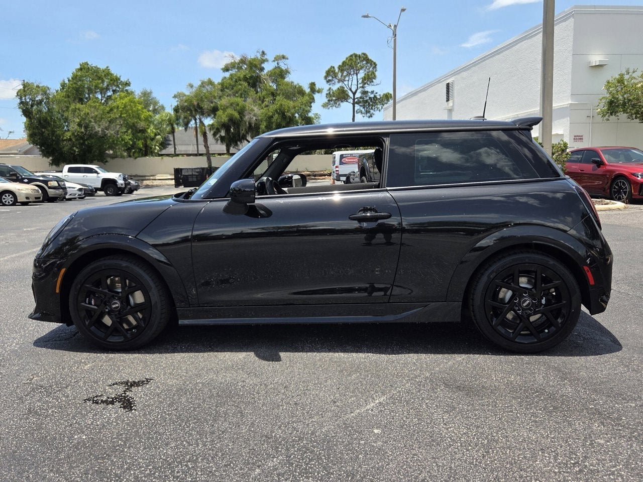 2026 MINI 2 DOOR ICONIC