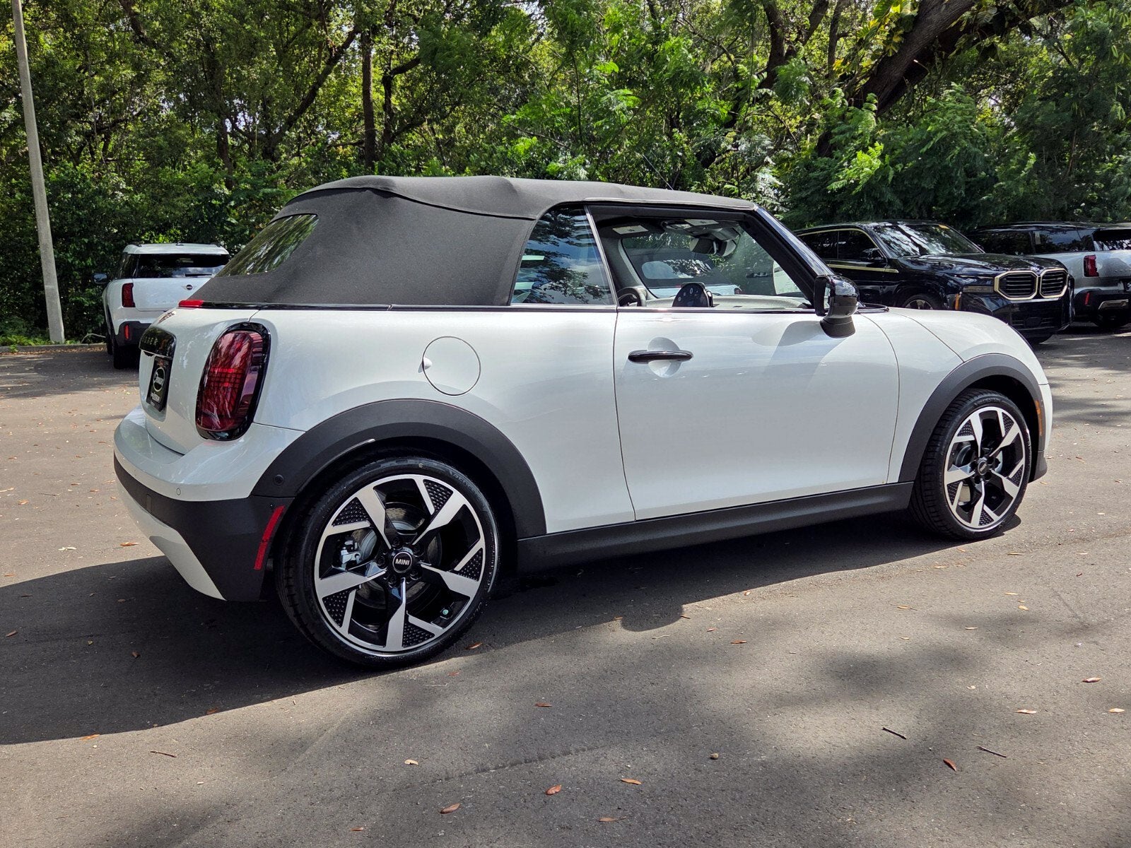 2026 MINI CONVERTIBLE ICONIC
