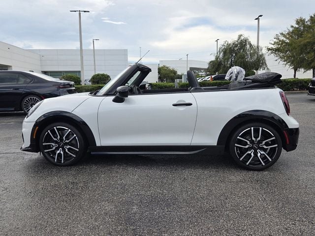 2026 MINI CONVERTIBLE ICONIC