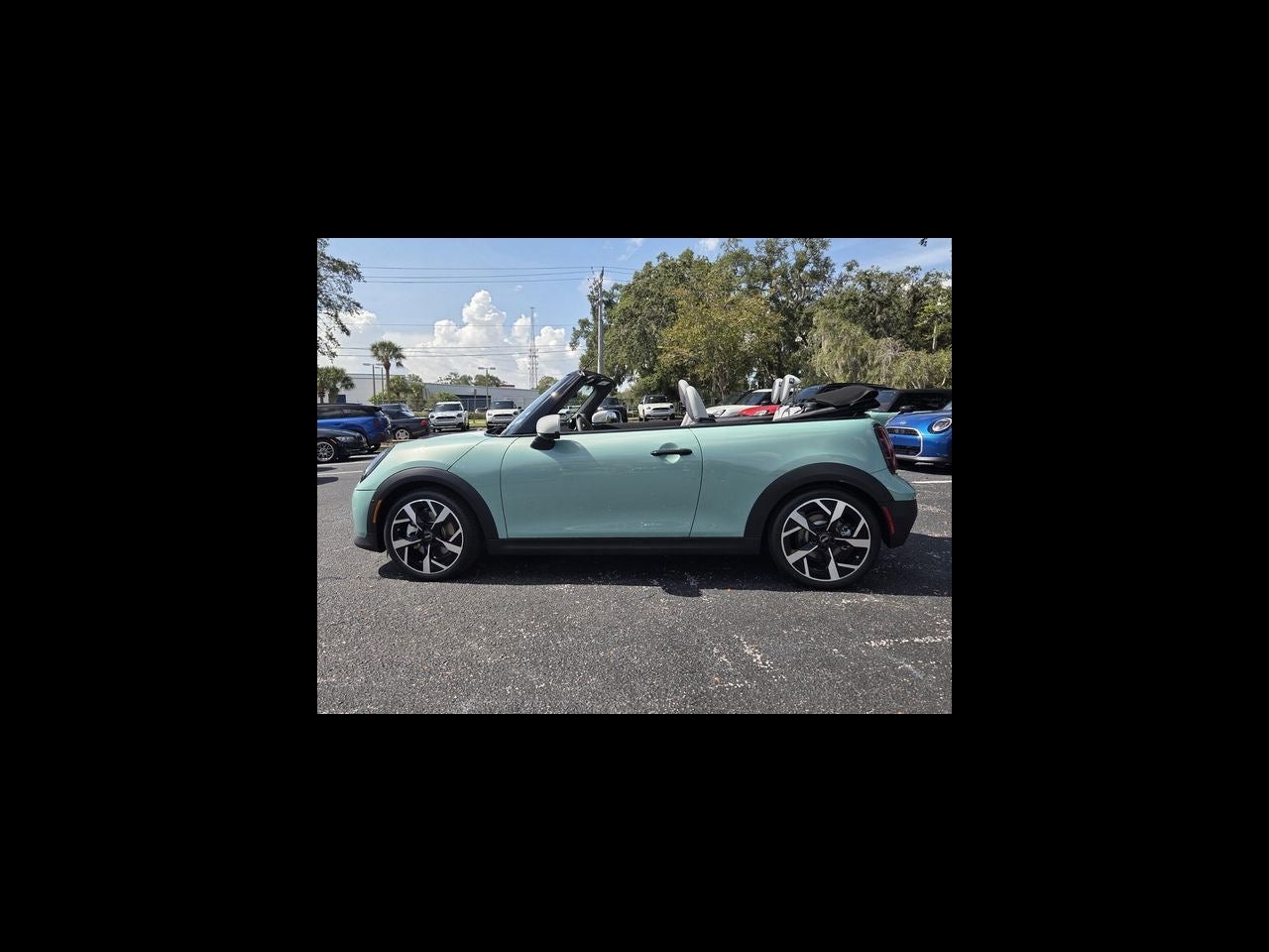 2026 MINI CONVERTIBLE ICONIC