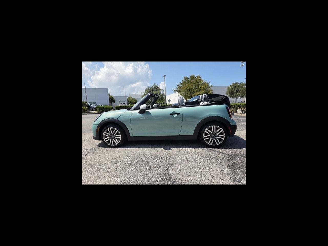 2026 MINI CONVERTIBLE SIGNATURE PLUS
