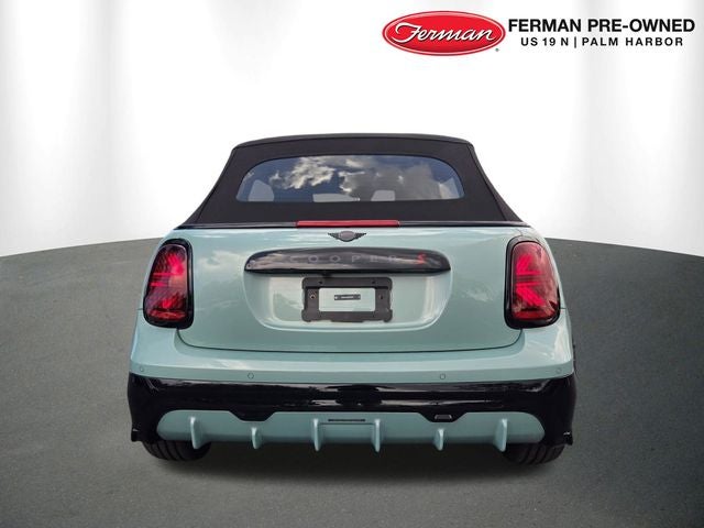 2026 MINI CONVERTIBLE Iconic