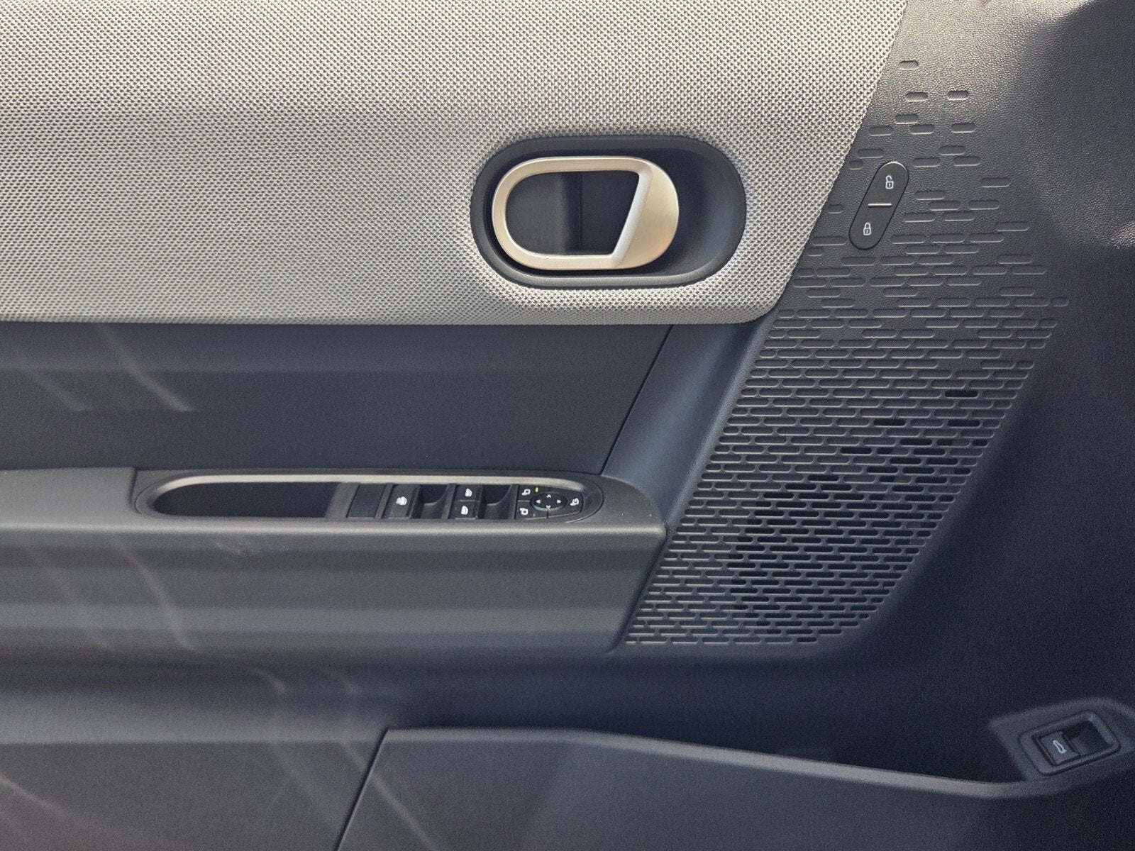 2026 MINI CONVERTIBLE ICONIC