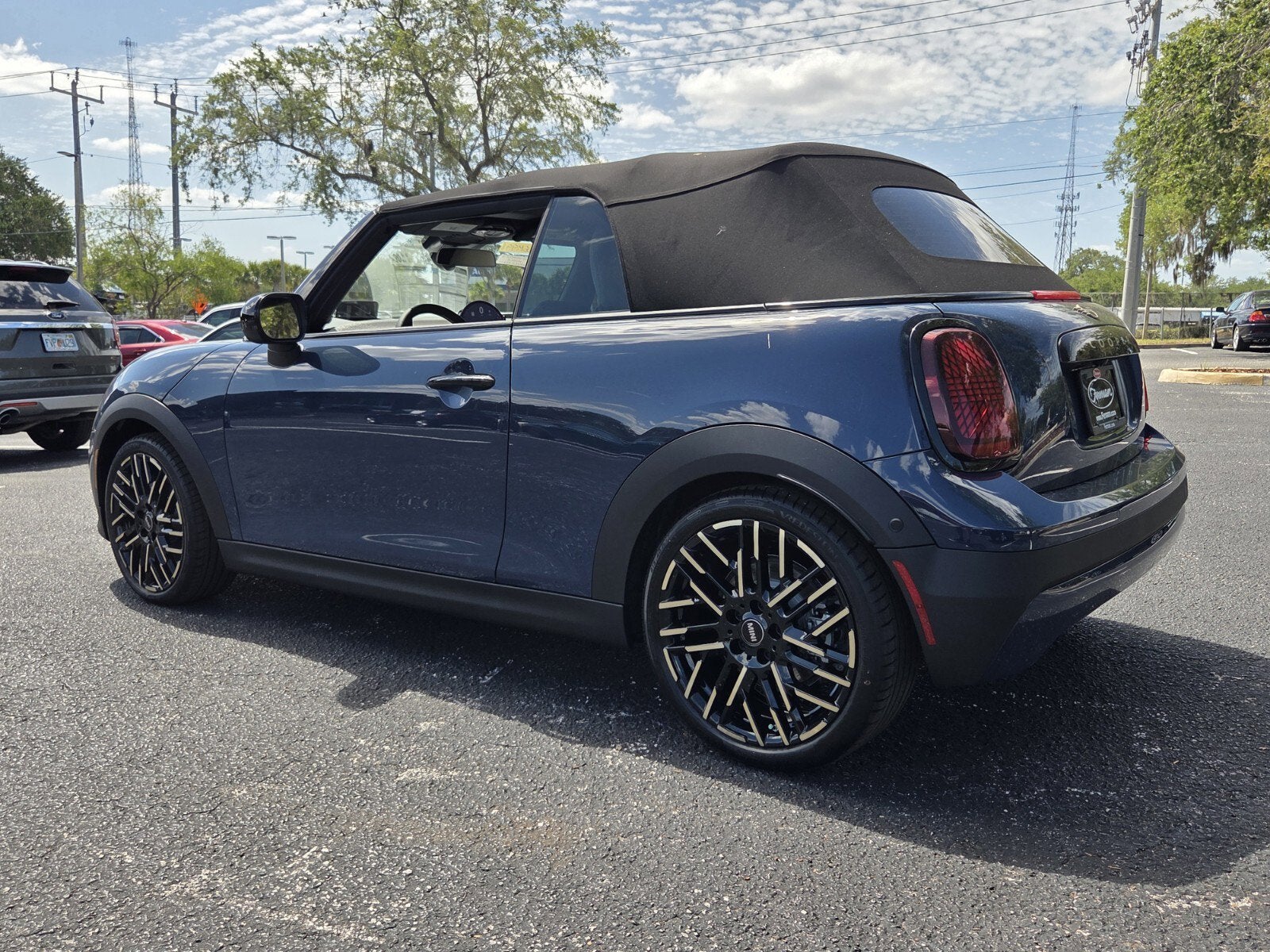 2026 MINI CONVERTIBLE ICONIC