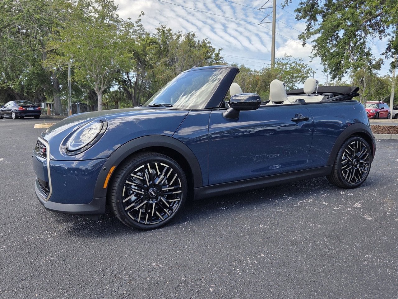 2026 MINI CONVERTIBLE ICONIC