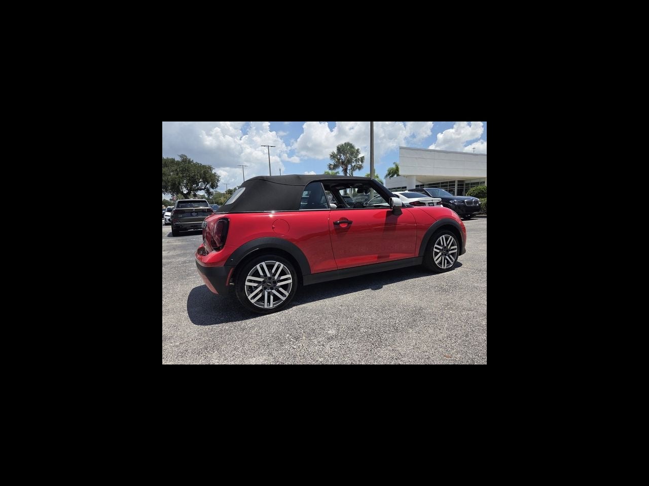 2026 MINI CONVERTIBLE SIGNATURE PLUS