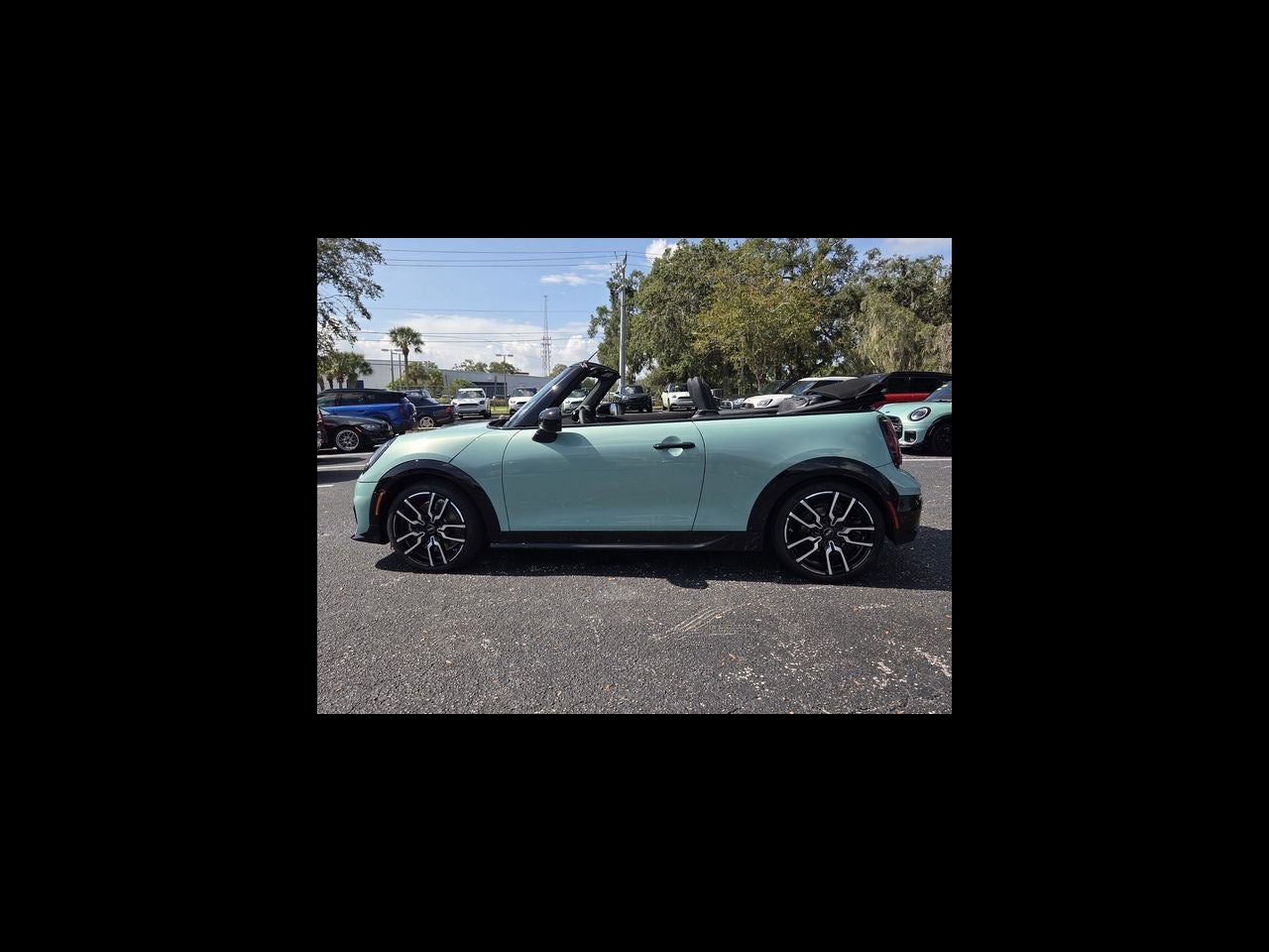 2026 MINI CONVERTIBLE ICONIC