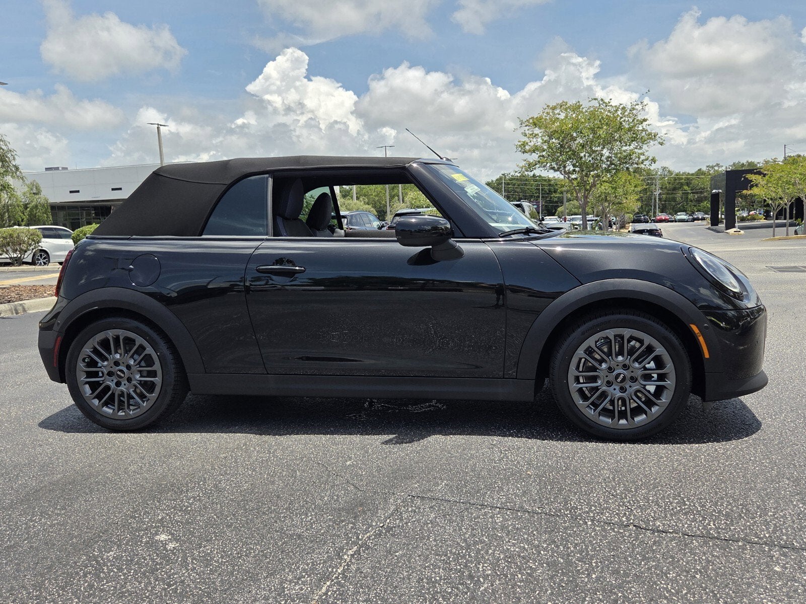 2026 MINI CONVERTIBLE SIGNATURE PLUS