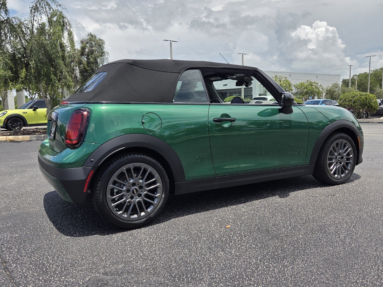 2026 MINI CONVERTIBLE SIGNATURE PLUS