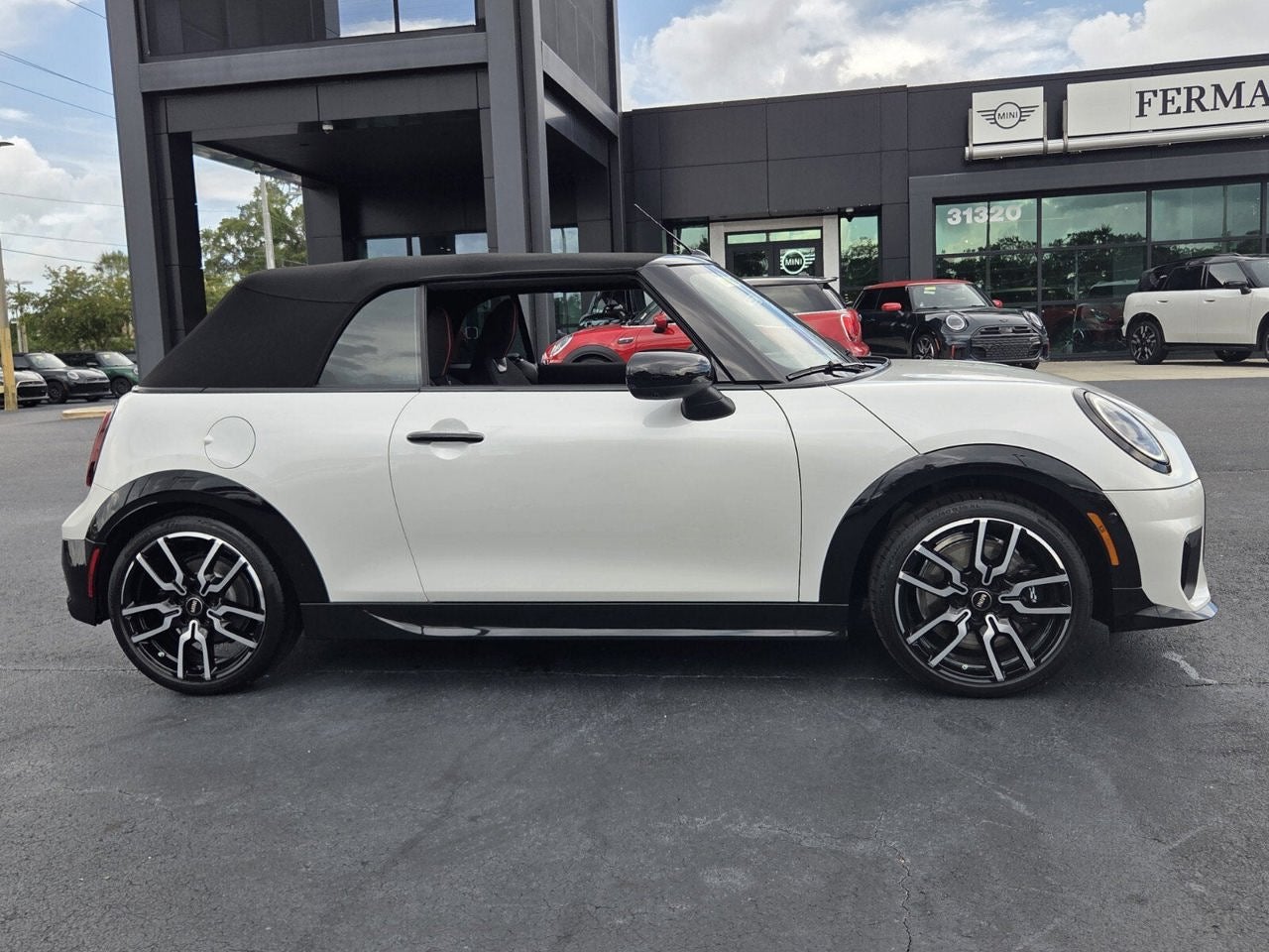 2026 MINI CONVERTIBLE ICONIC