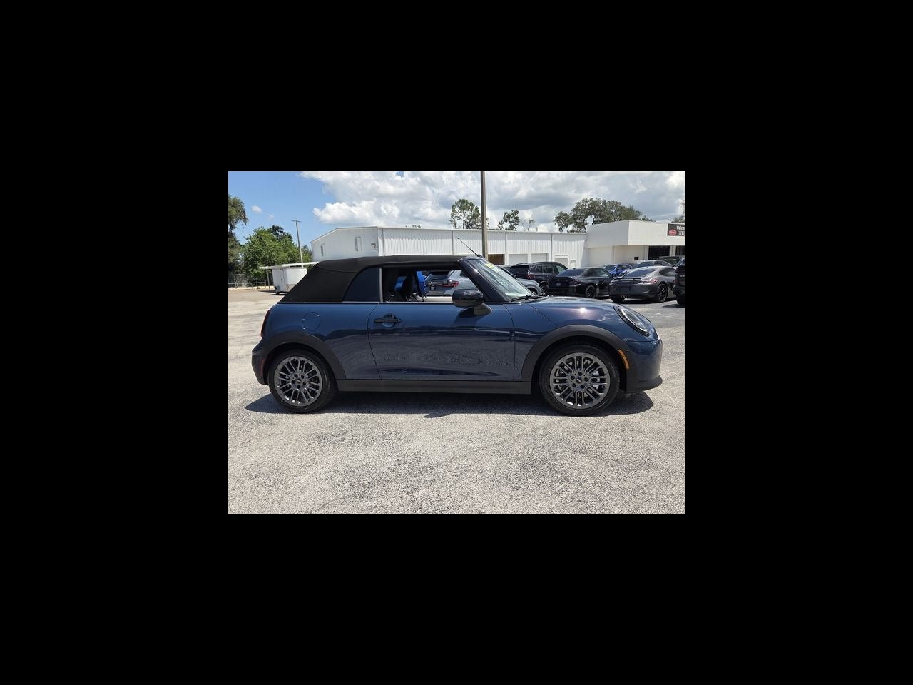 2026 MINI CONVERTIBLE SIGNATURE PLUS