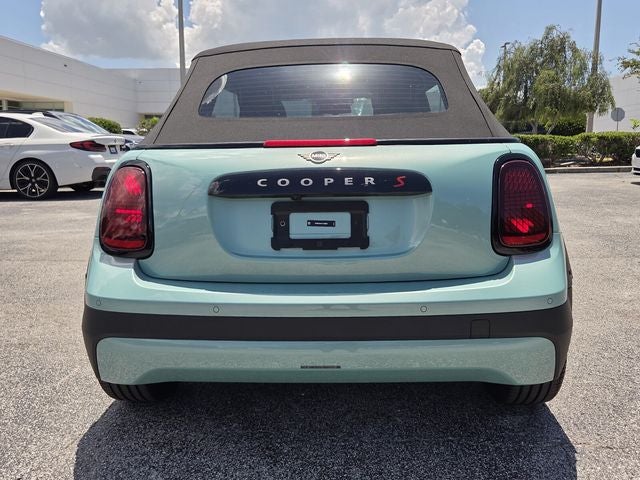2026 MINI CONVERTIBLE SIGNATURE PLUS