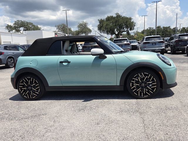 2026 MINI CONVERTIBLE SIGNATURE PLUS