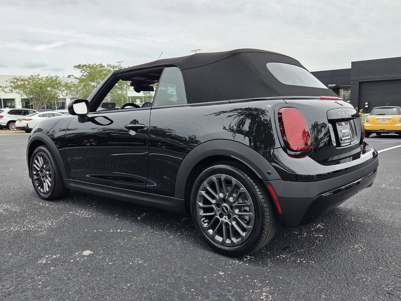2026 MINI CONVERTIBLE SIGNATURE PLUS