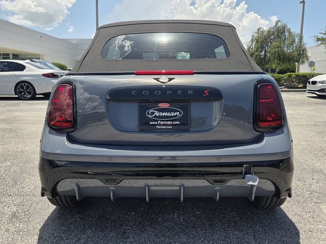 2026 MINI CONVERTIBLE ICONIC