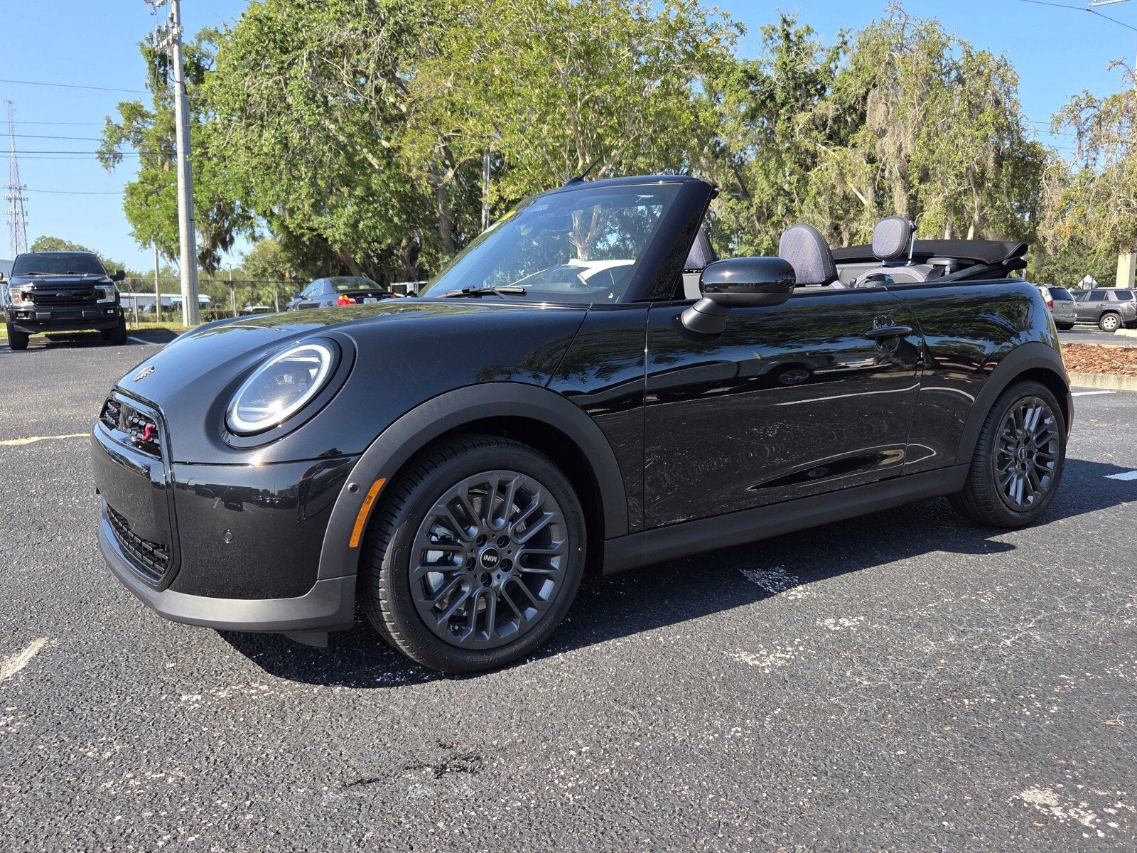 2026 MINI CONVERTIBLE SIGNATURE PLUS