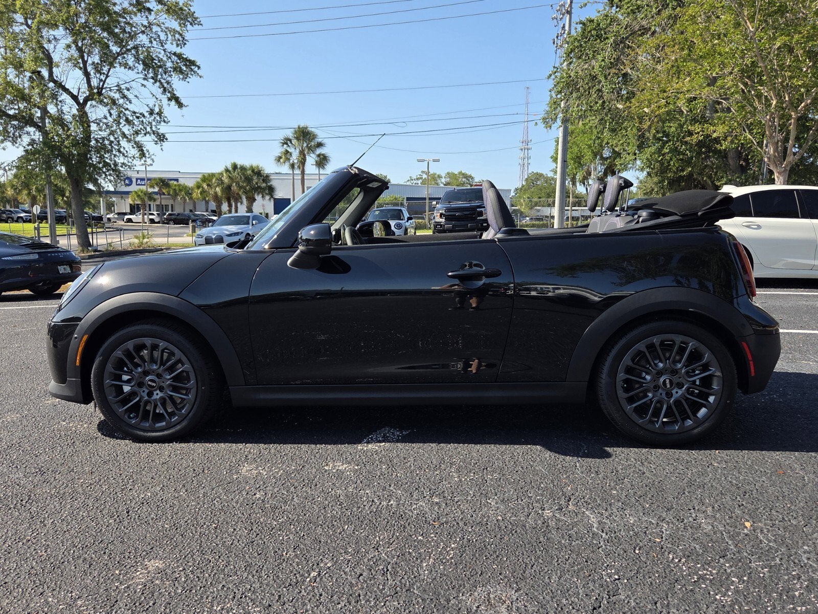 2026 MINI CONVERTIBLE SIGNATURE PLUS