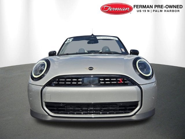 2025 MINI CONVERTIBLE Signature