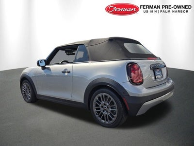 2025 MINI CONVERTIBLE Signature