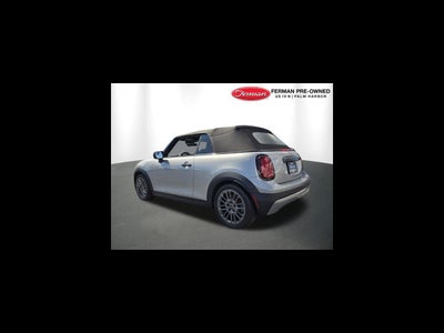 2025 MINI CONVERTIBLE Signature