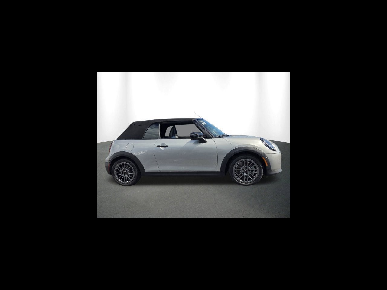 2025 MINI CONVERTIBLE Signature