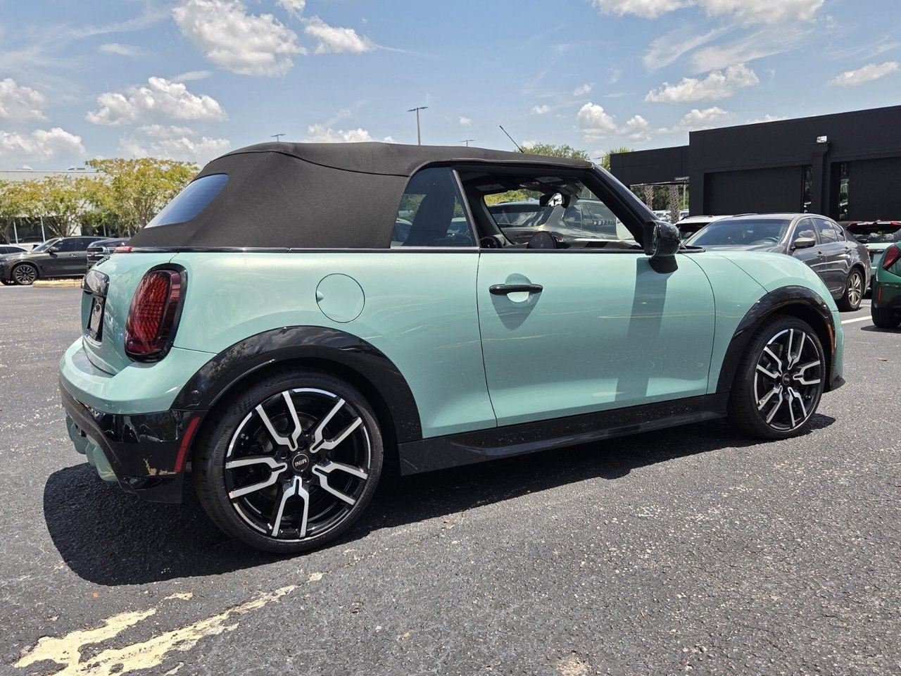 2026 MINI CONVERTIBLE ICONIC