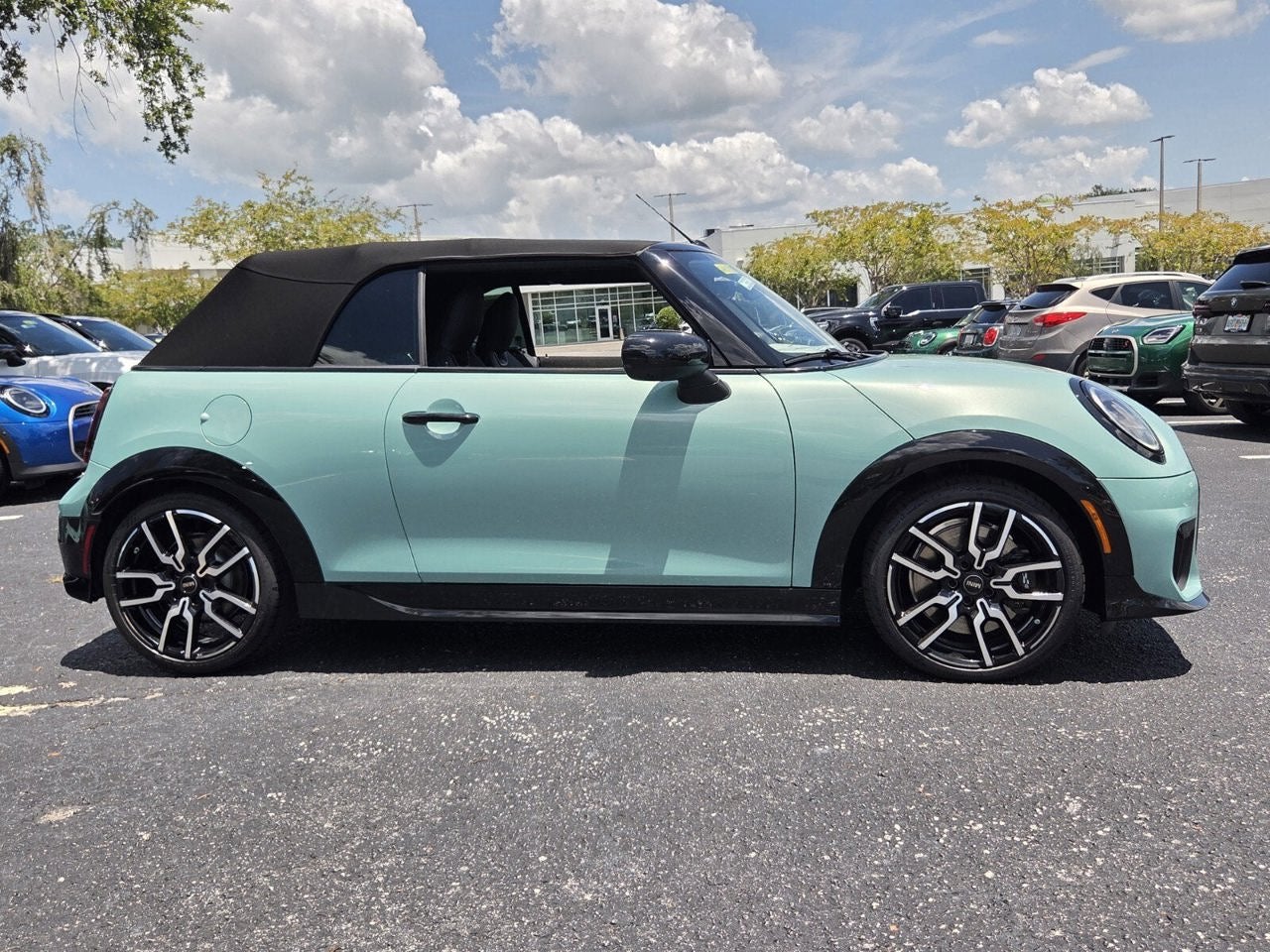 2026 MINI CONVERTIBLE ICONIC