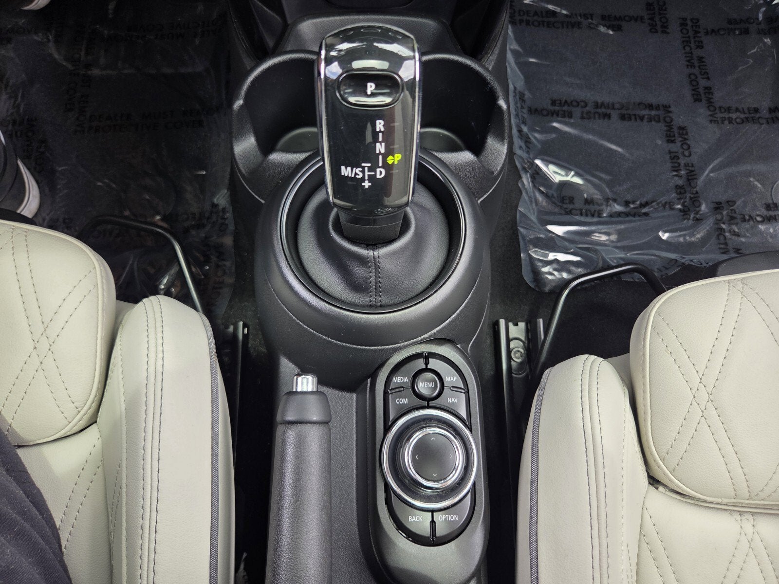 2023 MINI HARDTOP 2 DOOR Cooper