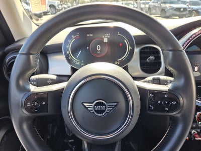 2023 MINI Hardtop 4 Door Signature
