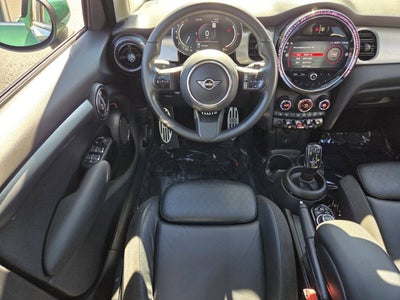 2023 MINI Hardtop 4 Door Signature
