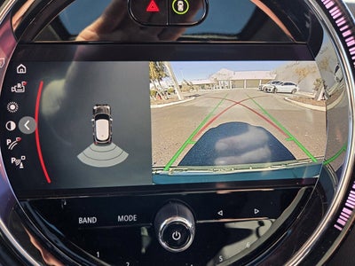 2023 MINI Hardtop 4 Door Signature