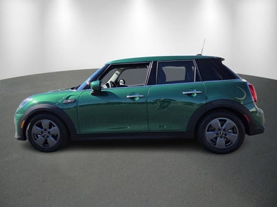 2023 MINI Hardtop 4 Door Signature
