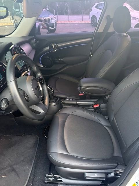 2024 MINI HARDTOP 4 DOOR Cooper