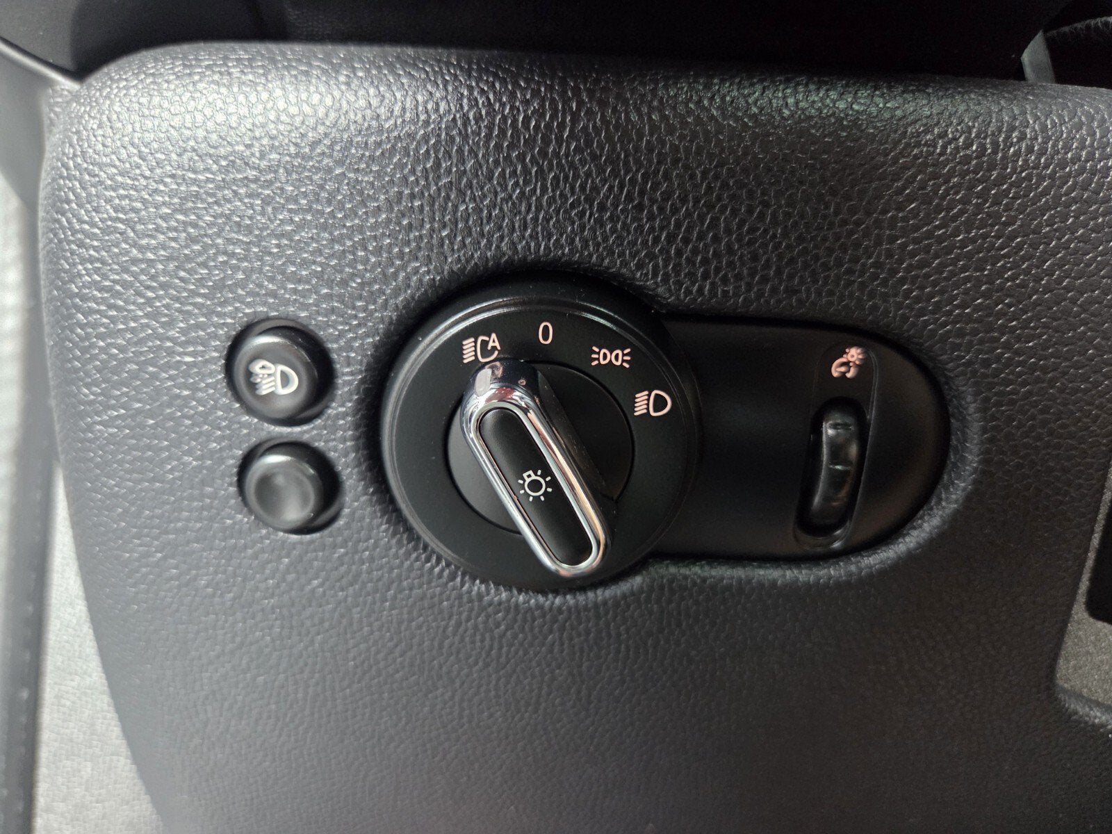 2024 MINI HARDTOP 4 DOOR Cooper