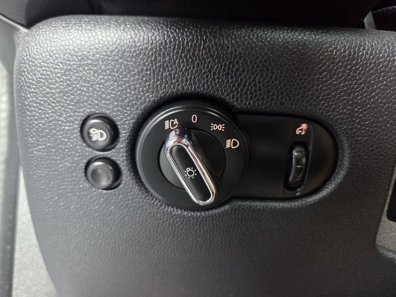 2024 MINI HARDTOP 4 DOOR Cooper