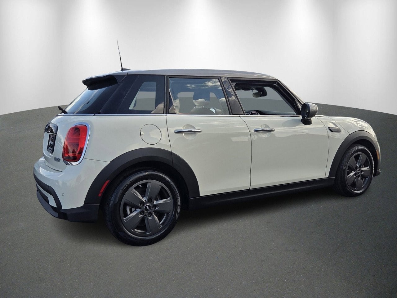 2022 MINI Hardtop 4 Door Cooper