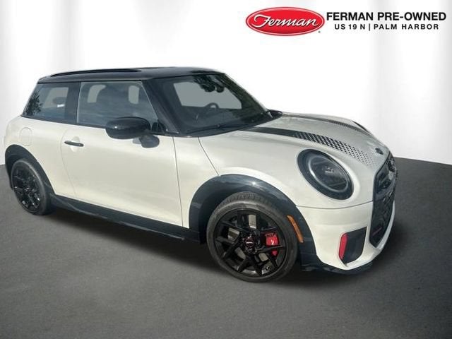 2026 MINI Hardtop 2 Door Iconic