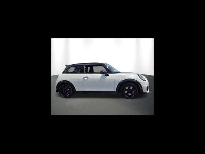 2026 MINI 2 DOOR Iconic