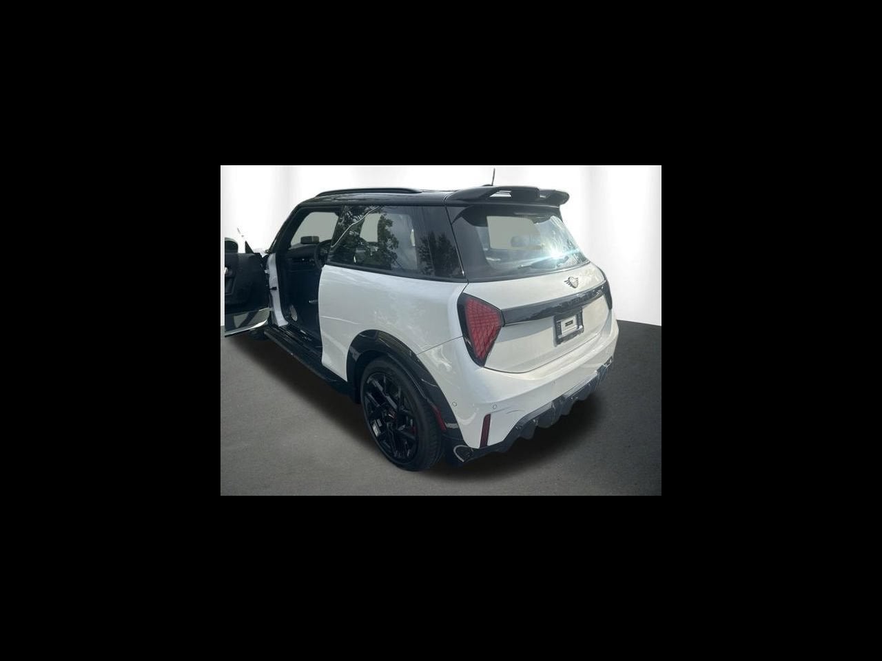 2026 MINI 2 DOOR ICONIC