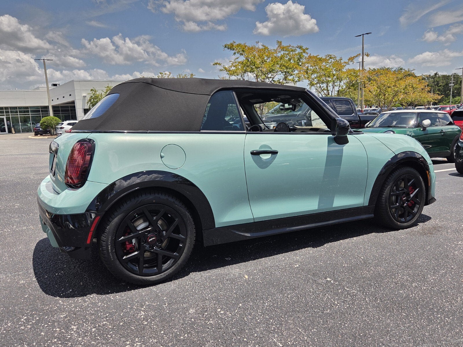 2026 MINI CONVERTIBLE ICONIC