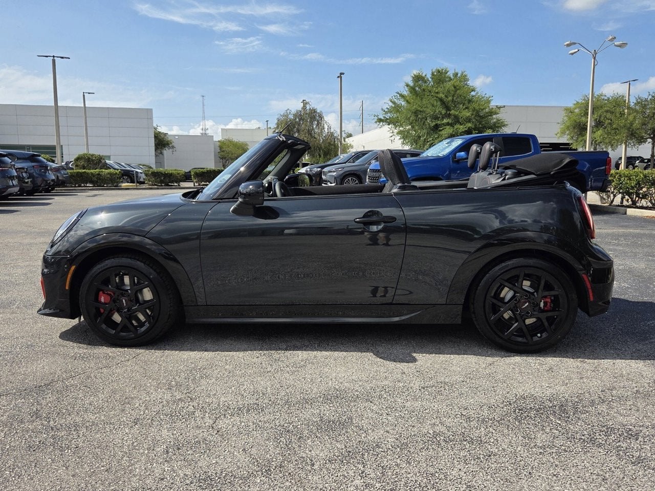 2026 MINI CONVERTIBLE ICONIC