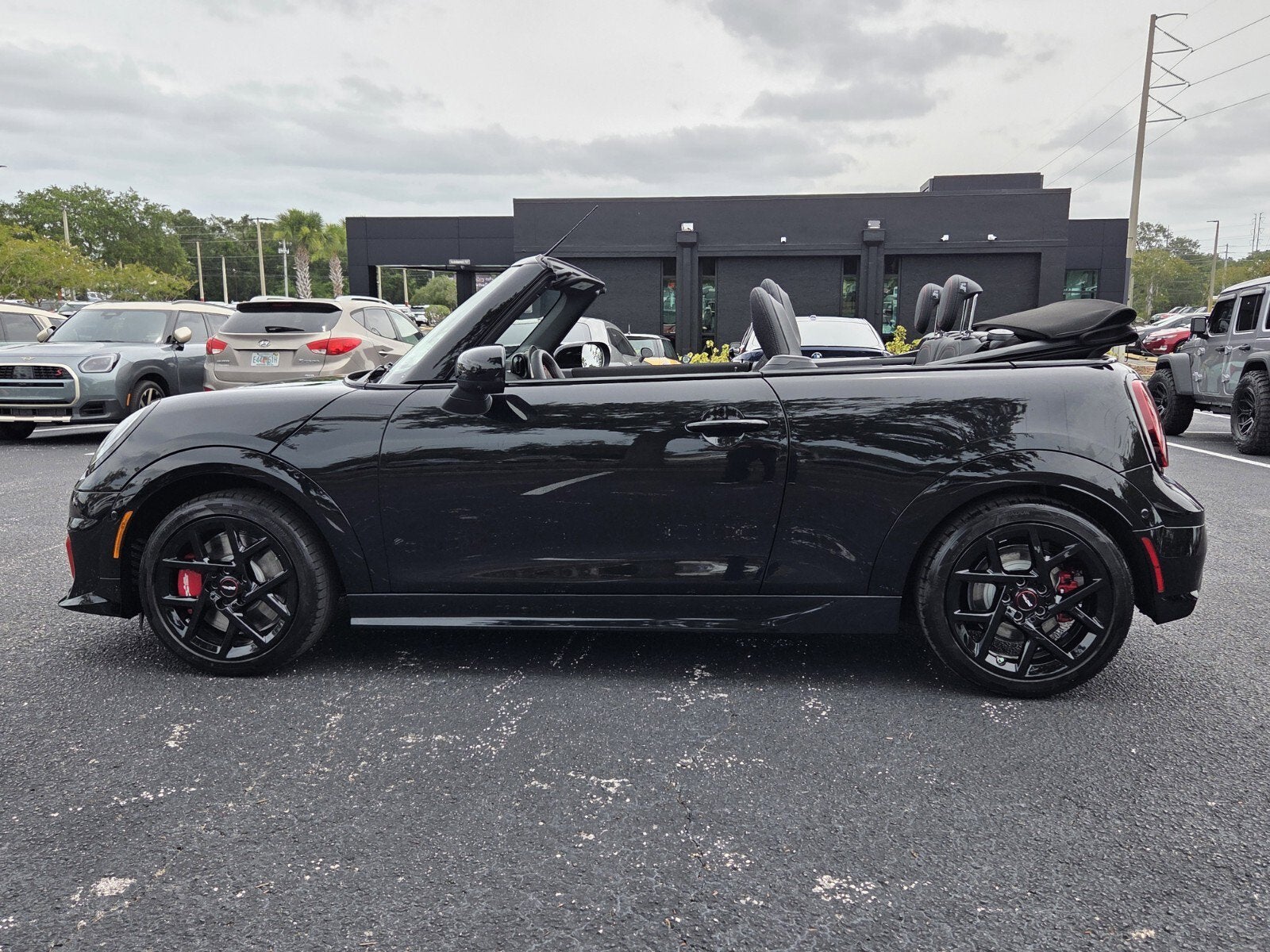 2026 MINI CONVERTIBLE ICONIC