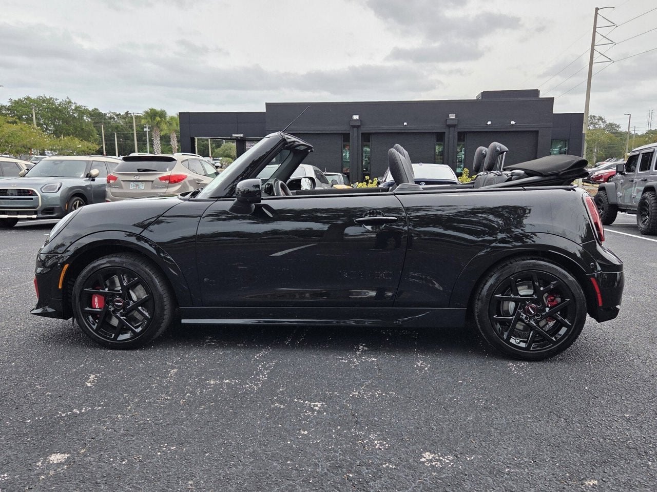 2026 MINI CONVERTIBLE ICONIC