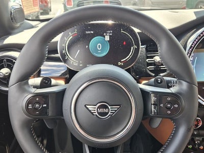 2024 MINI CONVERTIBLE Iconic