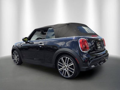 2024 MINI CONVERTIBLE Iconic