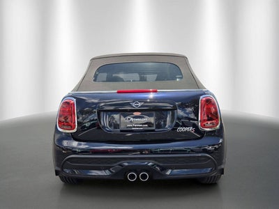 2024 MINI CONVERTIBLE Iconic